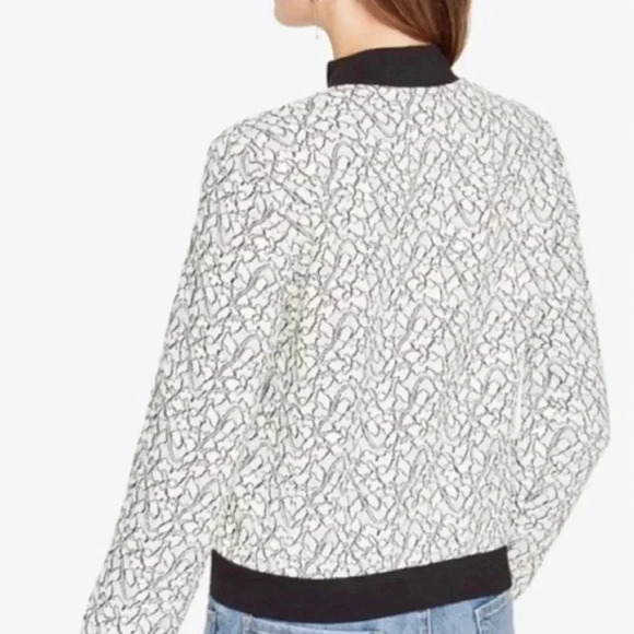 BCBGMaxAzria White and Black Lace Bomber Jacket Sz XS - Picture 6 of 9
